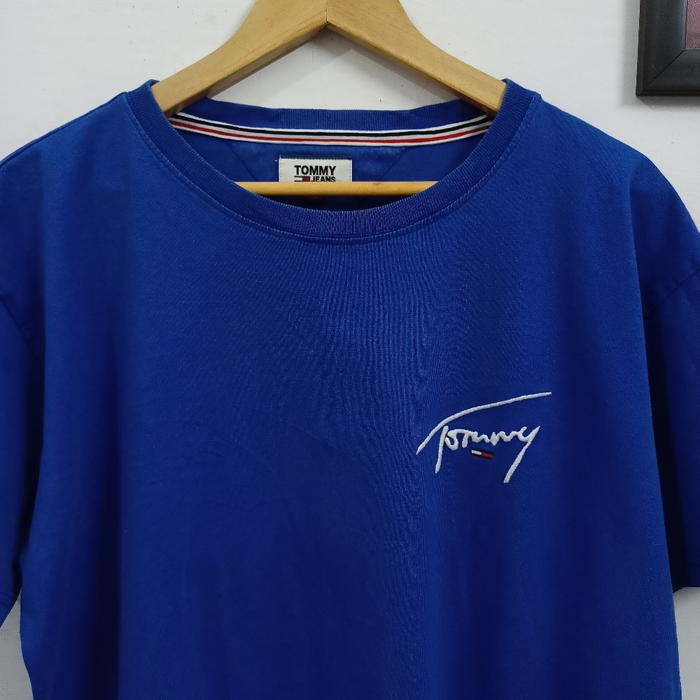 Tommy Hilfiger Authentic Royal blue tshirt 👕 - Picture 4 of 7